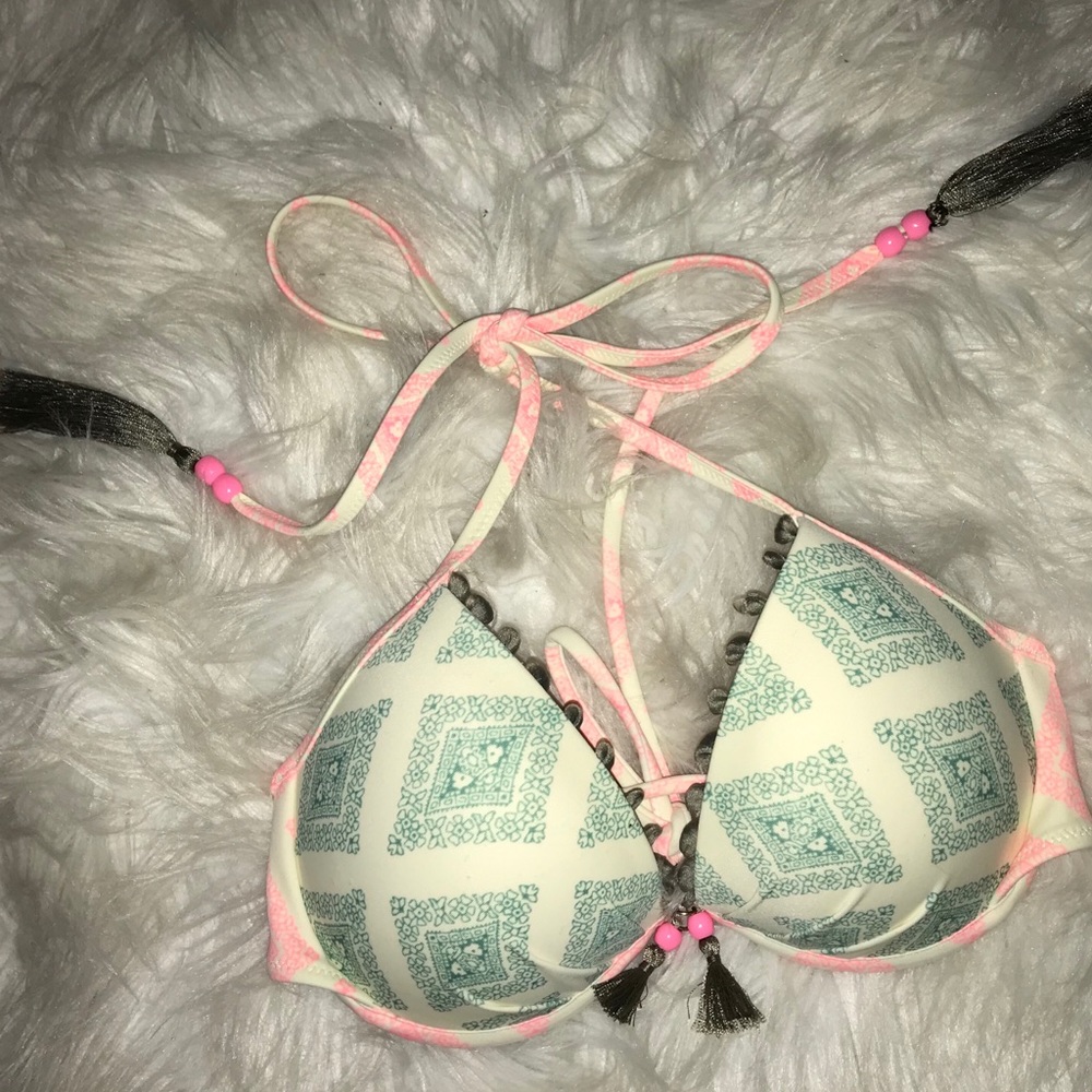 VS push-up bikini top